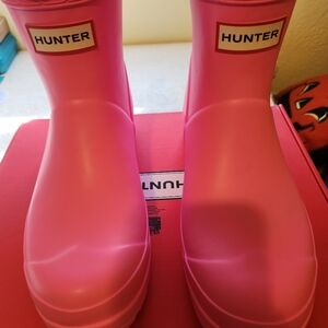 Hunter Pink Boots size 7